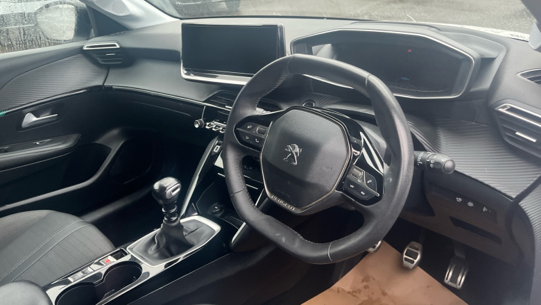 Peugeot 208 1.2 PureTech 100 Allure Premium + 5dr Petrol Hatchback